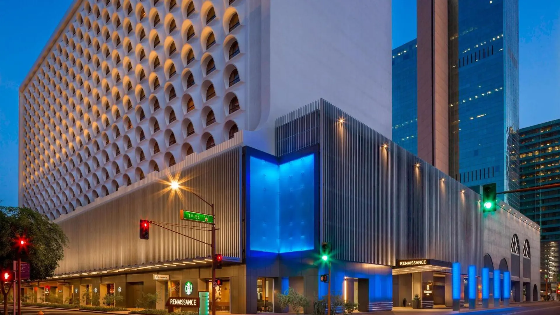 Renaissance Phoenix Downtown Hotel