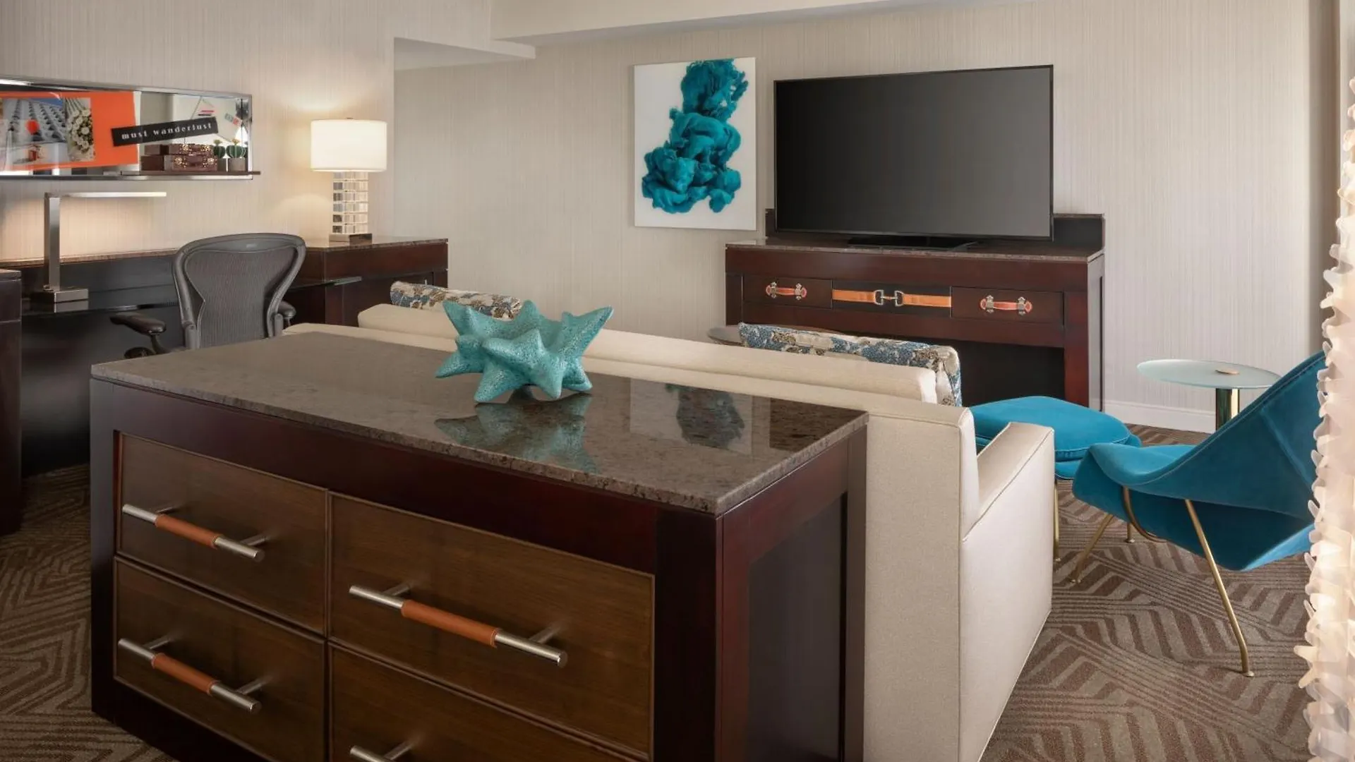 Renaissance Phoenix Downtown Hotel