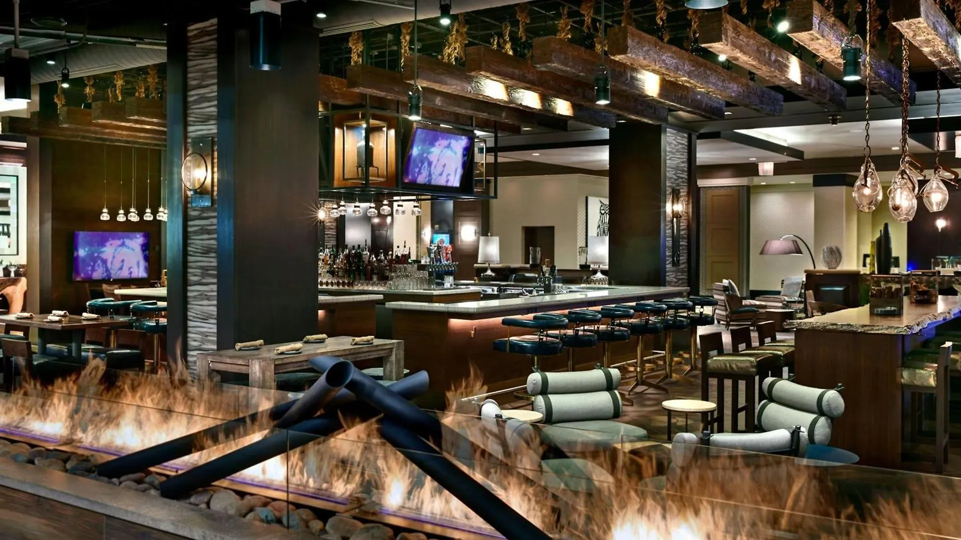 Renaissance Phoenix Downtown Hotel